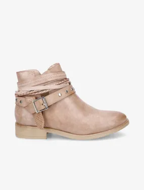 Bottines à sangles cloutées et tressées - Camel