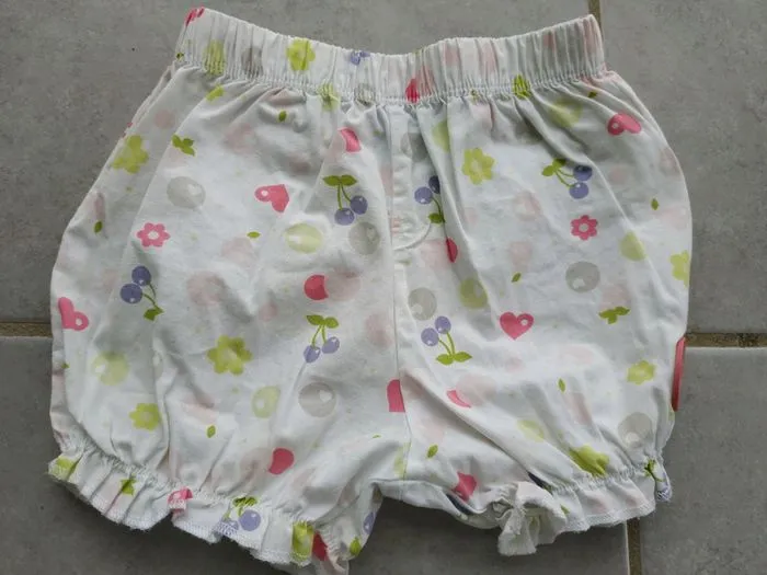 Short Disney Baby 9 mois (TBE) - Disney | Beebs